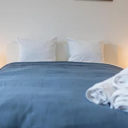 Rentplanet - Na Grobli * Breslavia