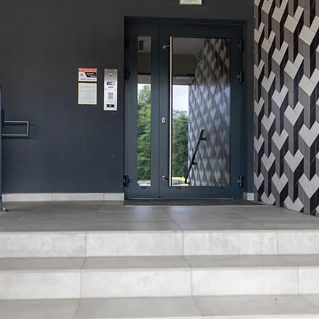 Rentplanet - Na Grobli Apartamento *