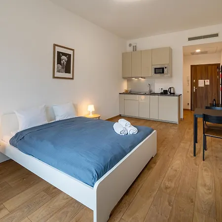 Apartment Rentplanet - Na Grobli
