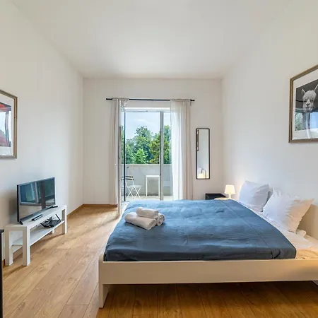 Appartamento Rentplanet - Na Grobli