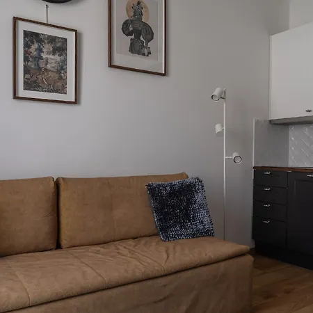 Rentplanet - Na Grobli Apartment *